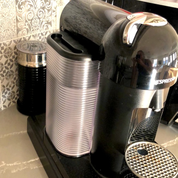 Nespresso Coffee Machine - Picture 4 of 4